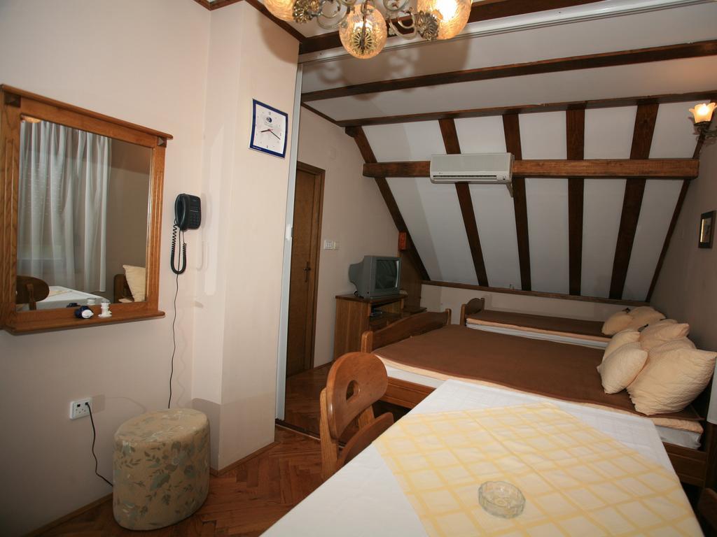 Apartments Vrata Baranje Bilje Bilik gambar