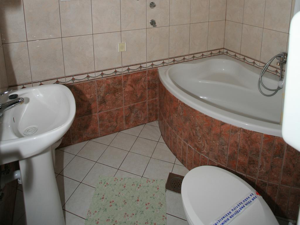 Apartments Vrata Baranje Bilje Bilik gambar