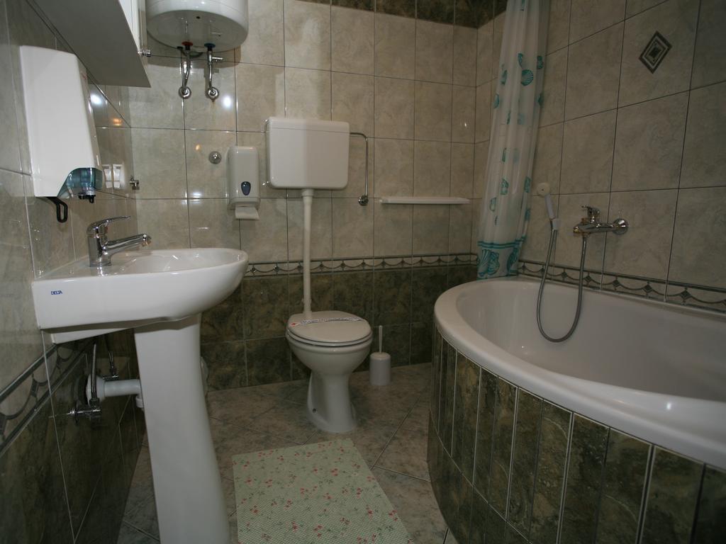Apartments Vrata Baranje Bilje Bilik gambar