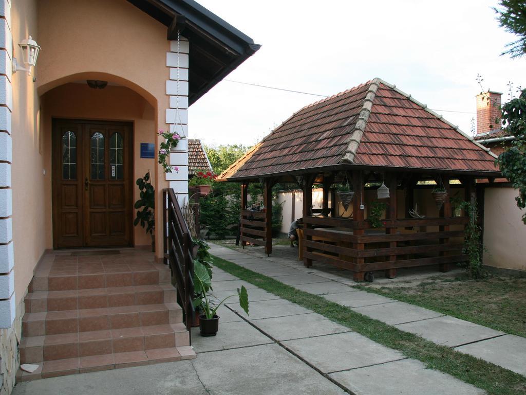Apartments Vrata Baranje Bilje Luaran gambar