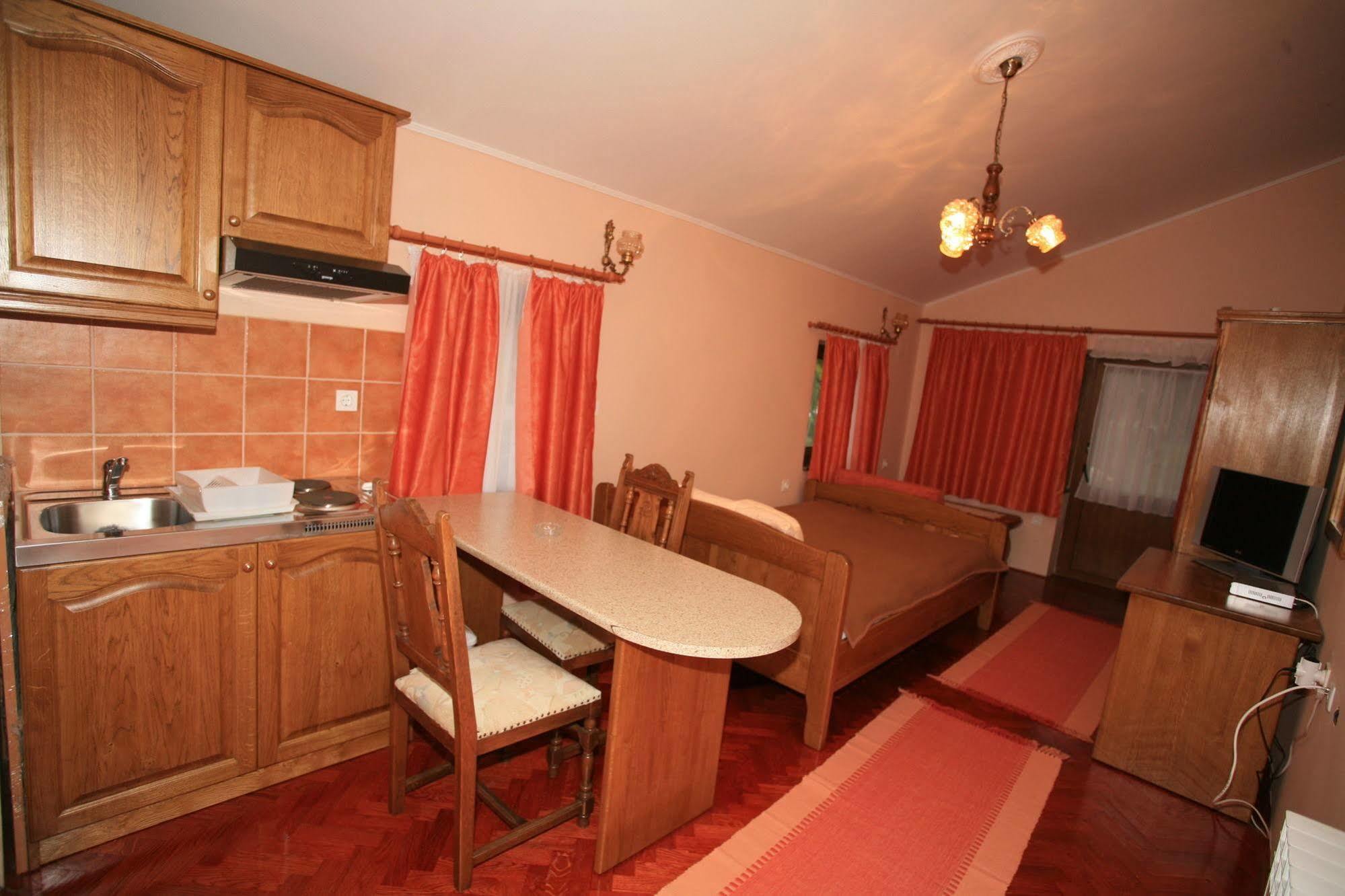Apartments Vrata Baranje Bilje Luaran gambar