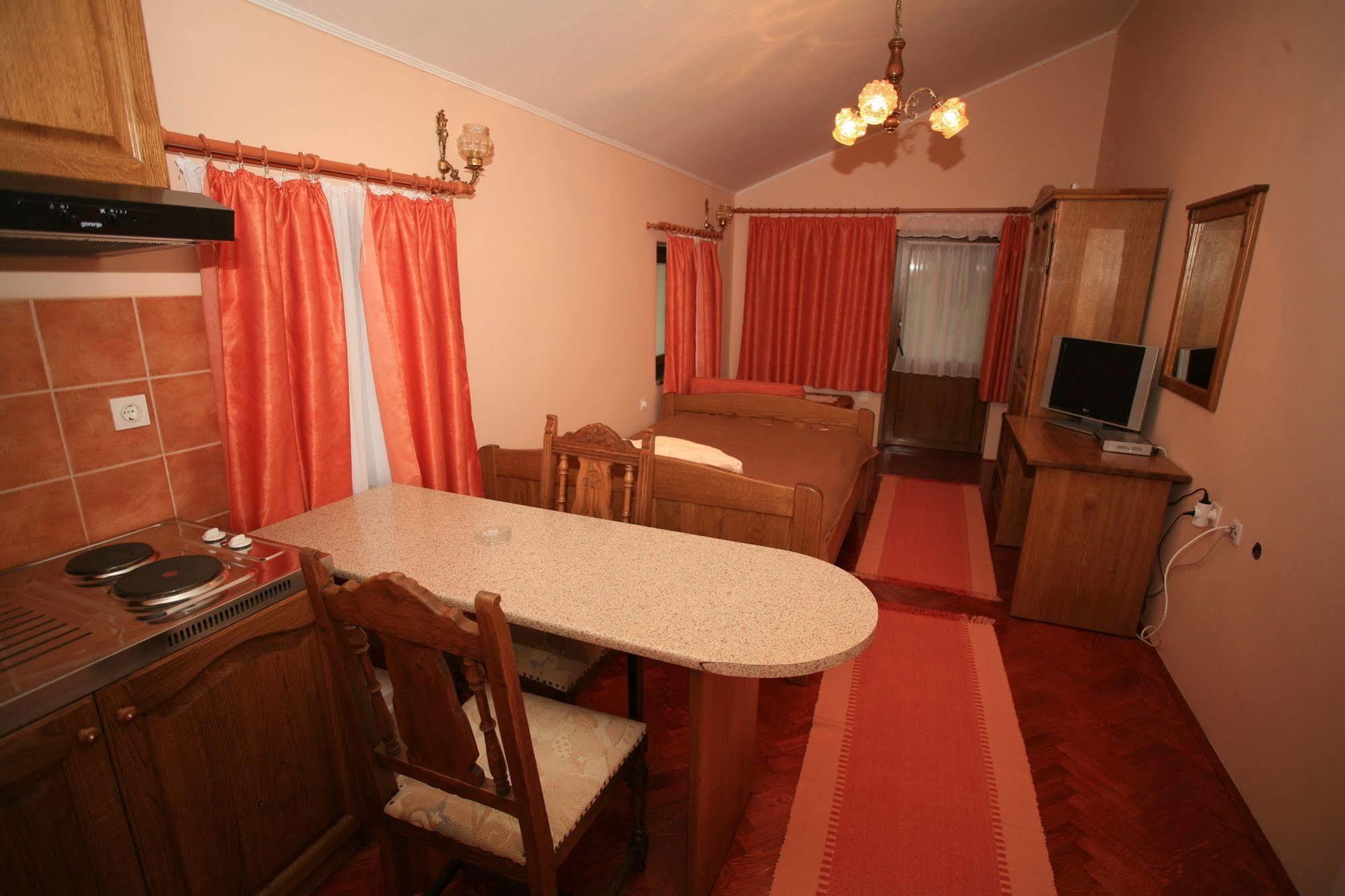 Apartments Vrata Baranje Bilje Luaran gambar