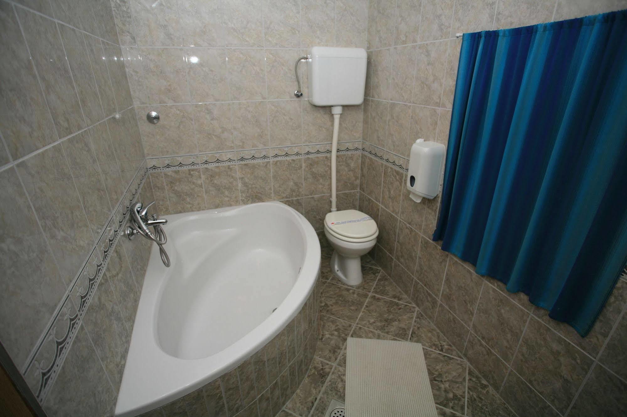 Apartments Vrata Baranje Bilje Luaran gambar
