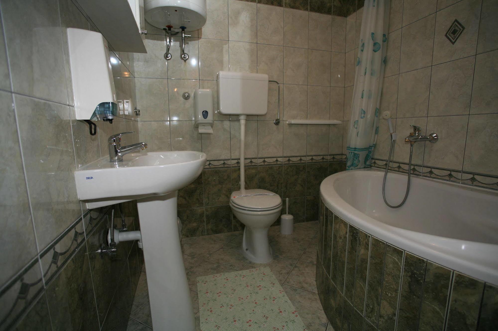 Apartments Vrata Baranje Bilje Luaran gambar