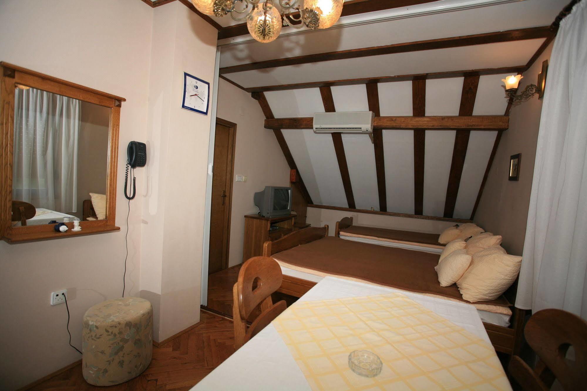 Apartments Vrata Baranje Bilje Luaran gambar